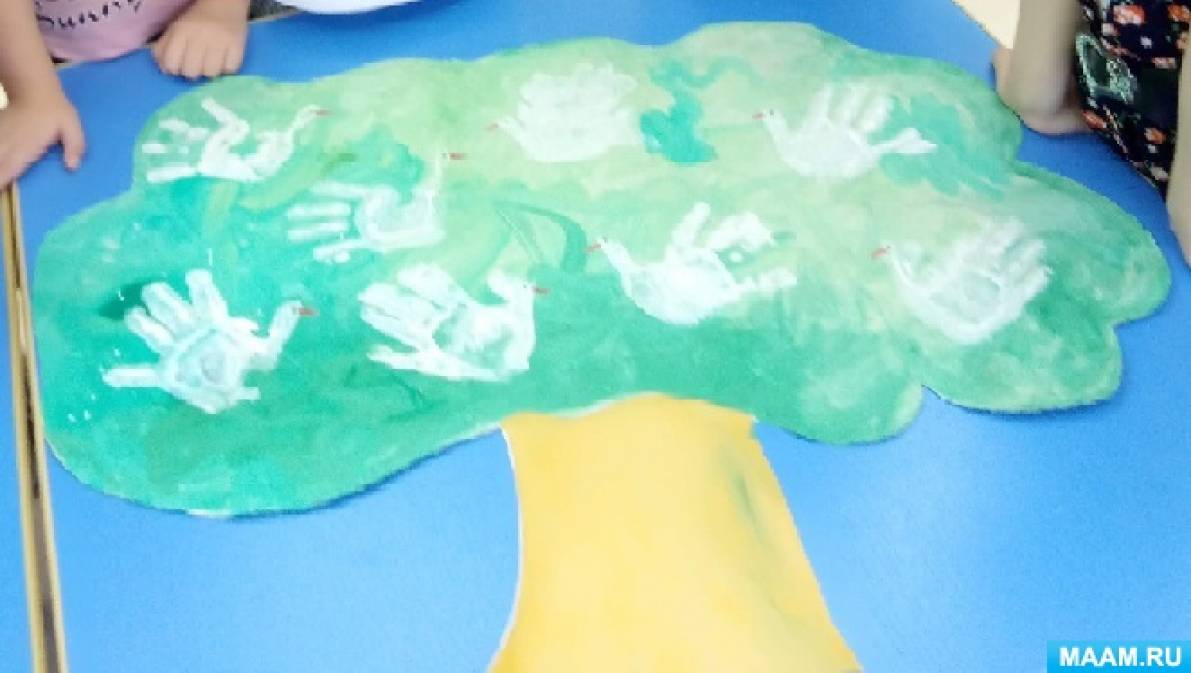 Колективна робота «Голуби прилетіли і на дерево сіли»   Нетрадиційні форми малювання